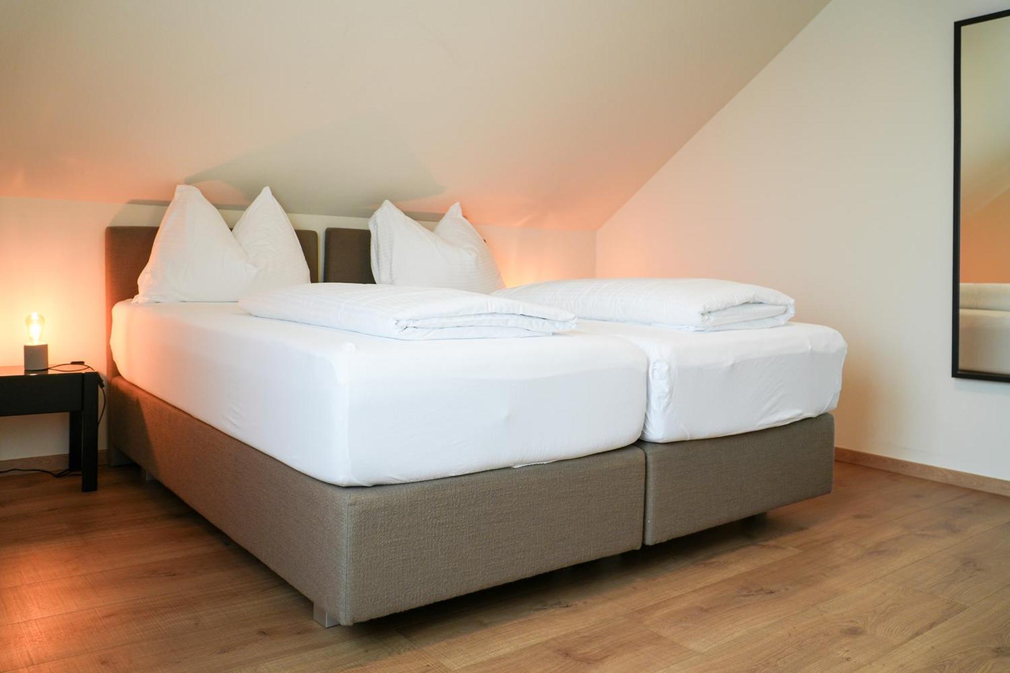 Ferus Hotel โรเธนเบิร์ก ภายนอก รูปภาพ