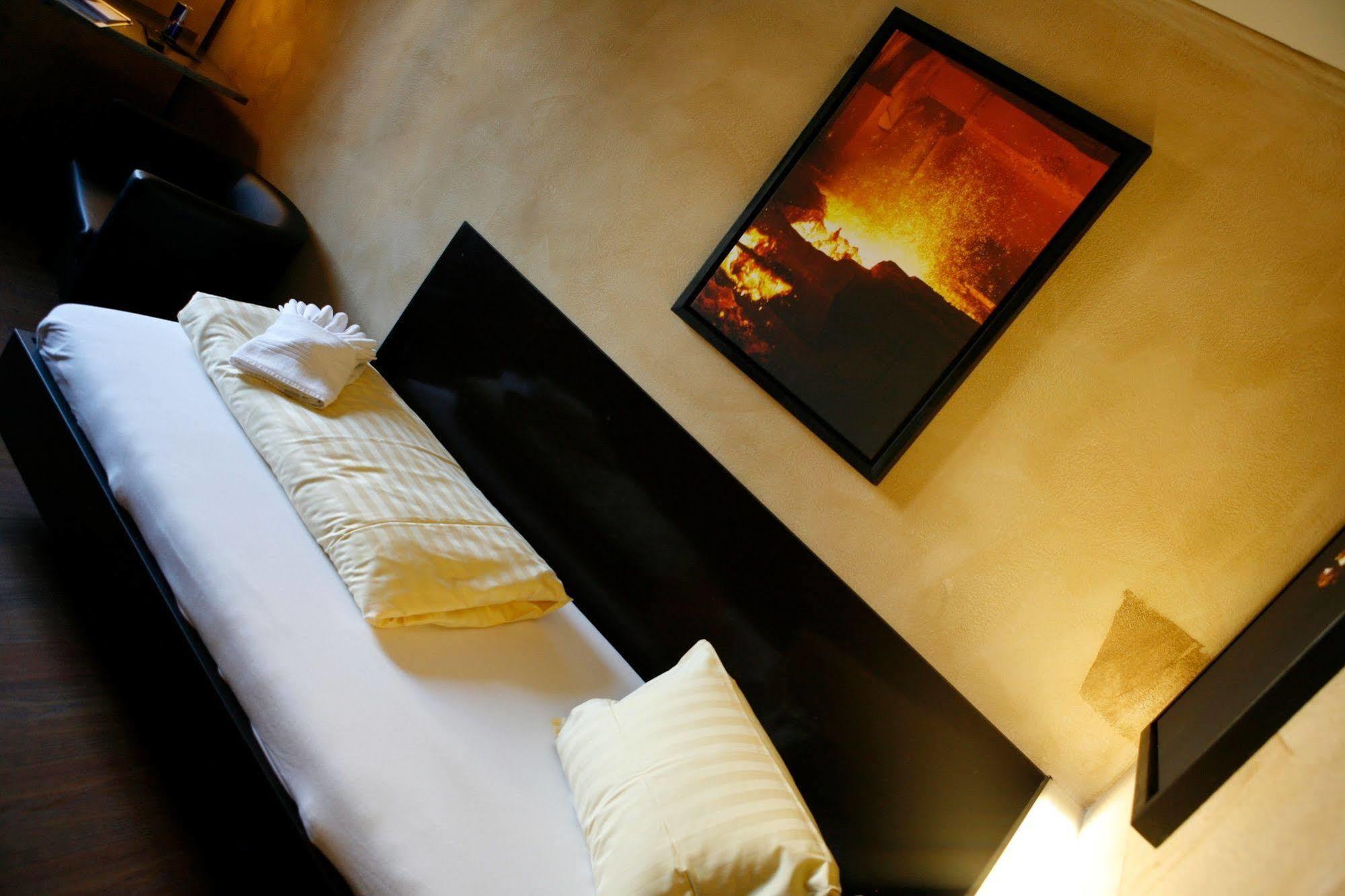 Ferus Hotel โรเธนเบิร์ก ภายนอก รูปภาพ